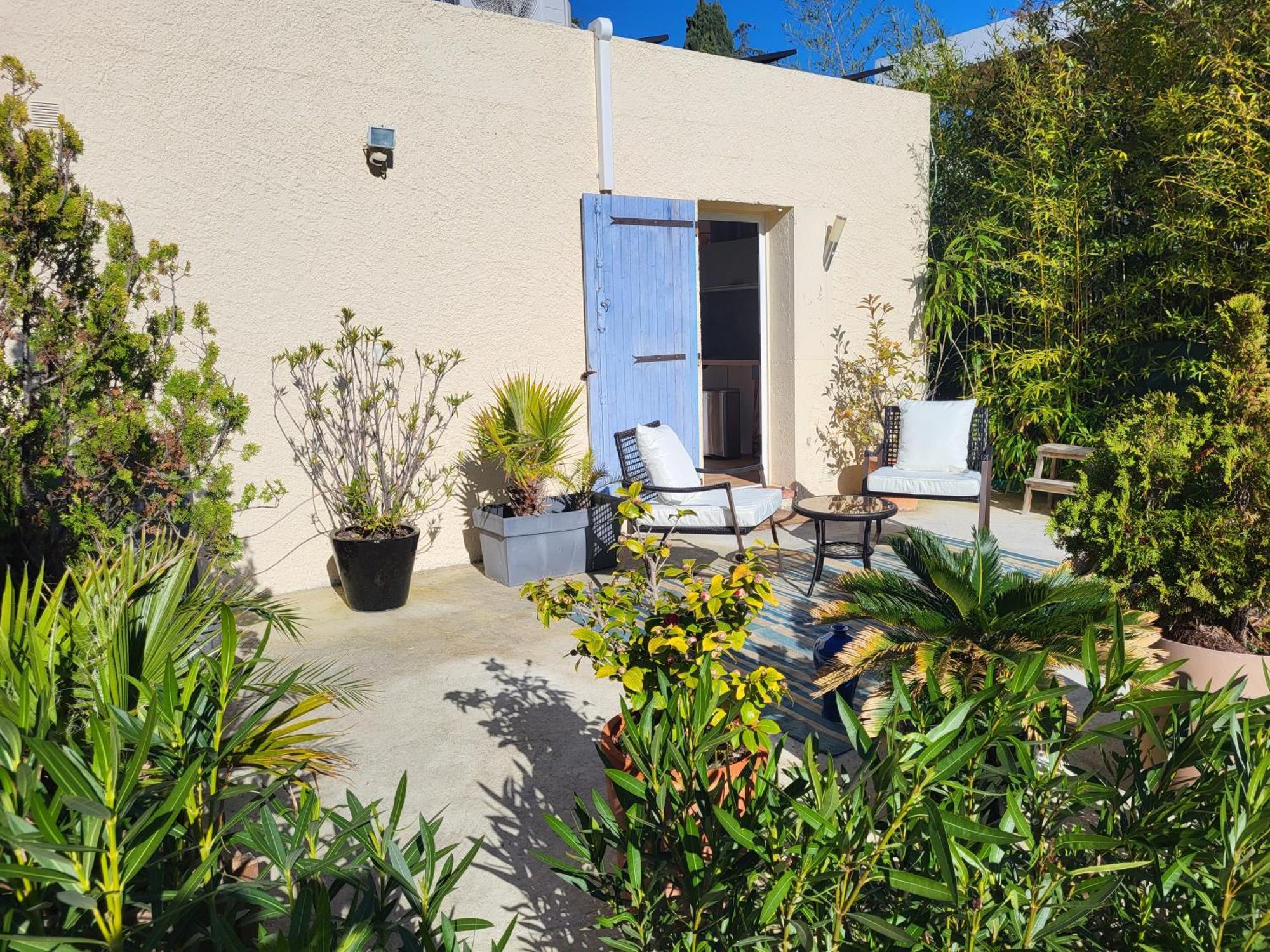 Studio Independant Avec Terrasse A Juan Les Pins Antibes Zewnętrze zdjęcie