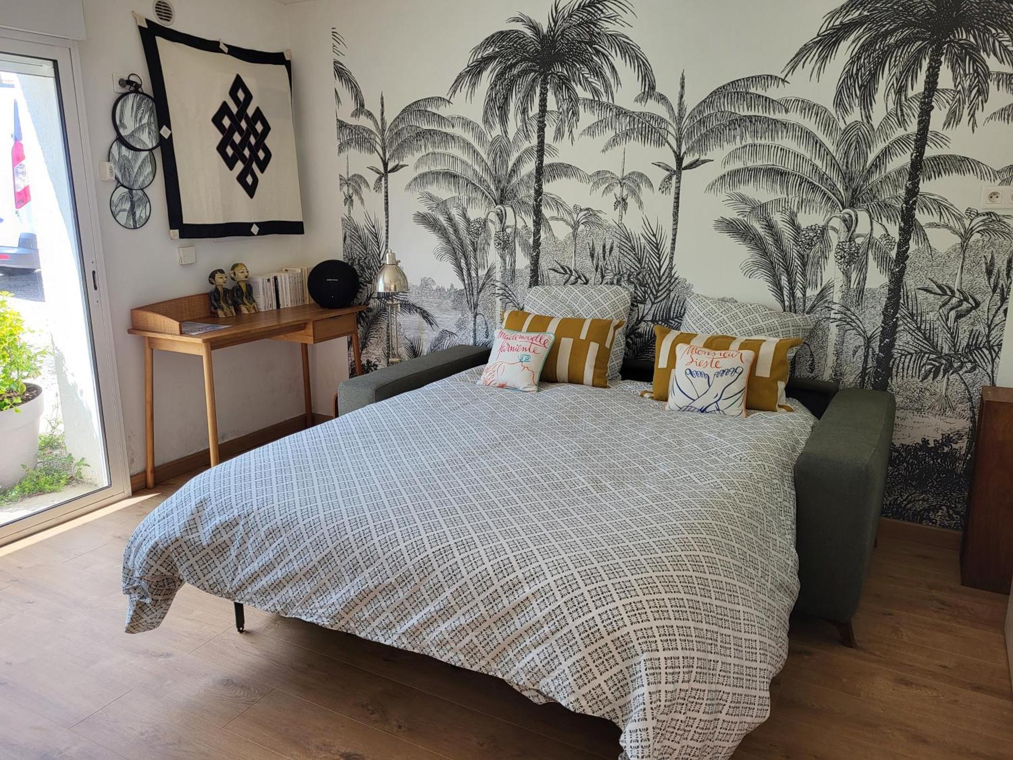 Studio Independant Avec Terrasse A Juan Les Pins Antibes Zewnętrze zdjęcie